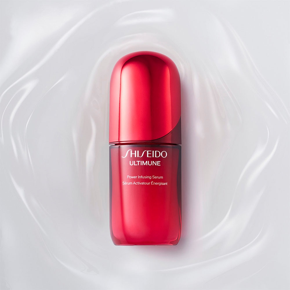 ULTIMUNE POWER INFUSING SERUM (SÉRUM ANTI- EDAD)